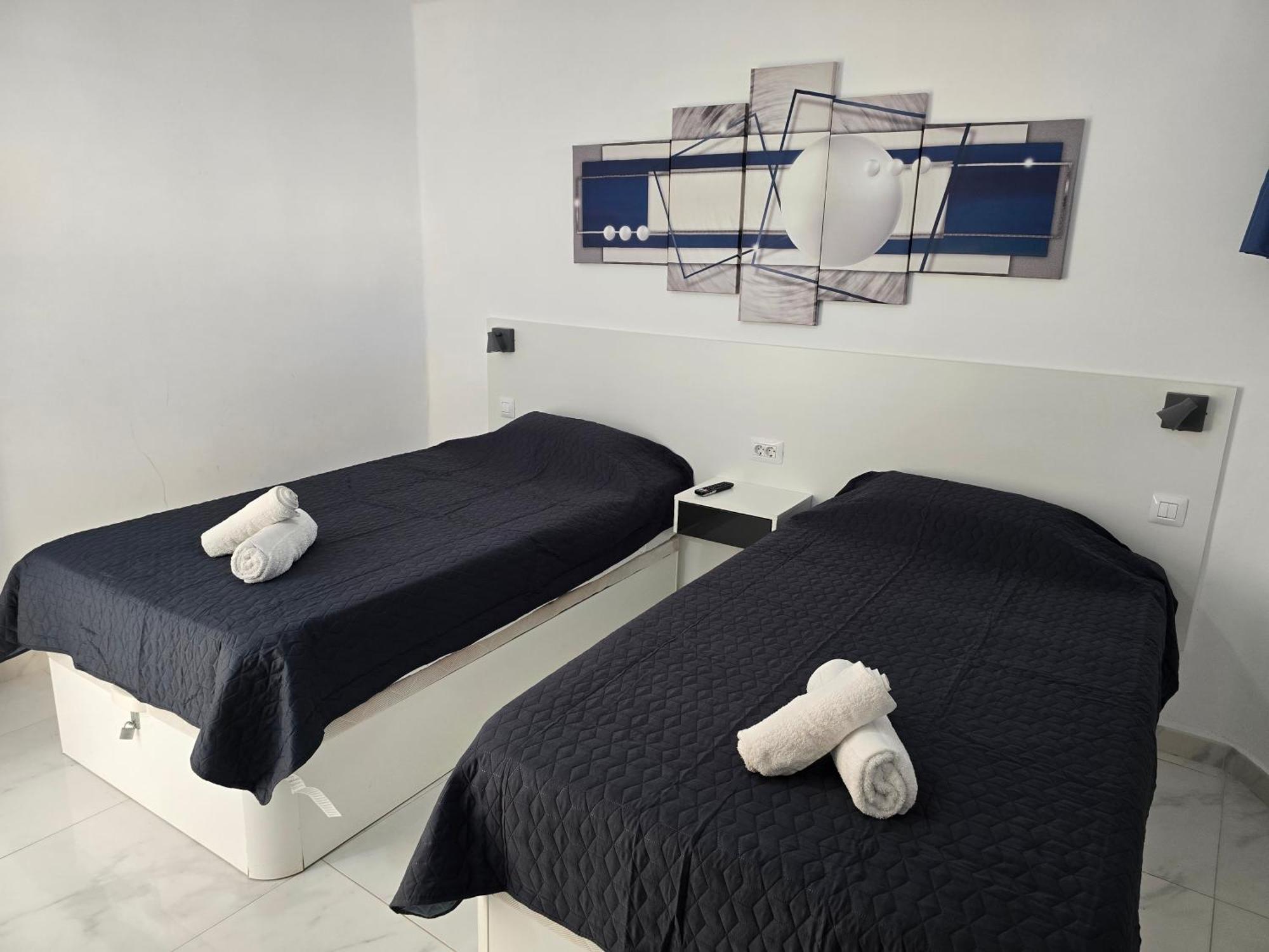 Aqua Sun Los Geranios By Helloapartments Costa Adeje  ภายนอก รูปภาพ